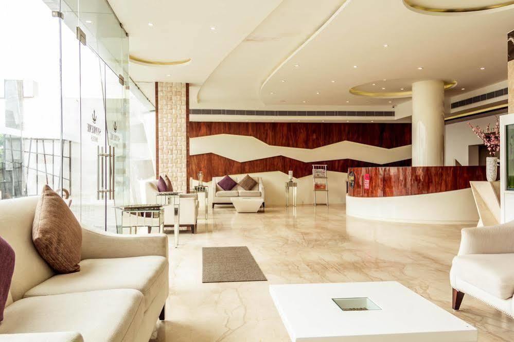 Hotel Oyo Premium Coastal Battery Višákhapatnam Exteriér fotografie