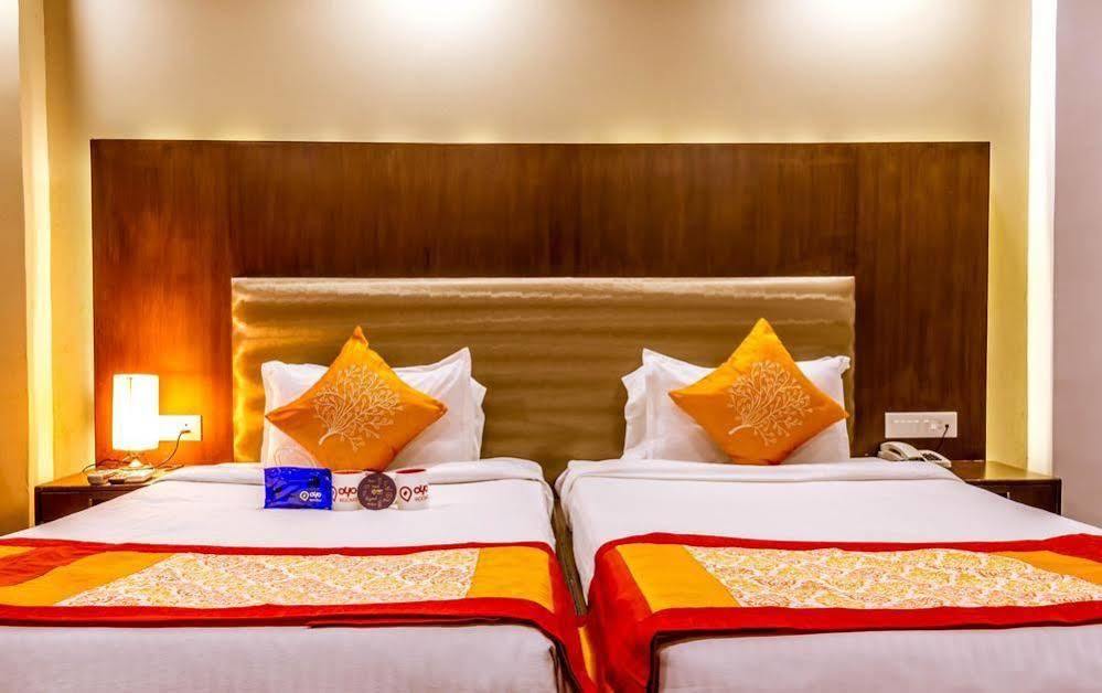 Hotel Oyo Premium Coastal Battery Višákhapatnam Exteriér fotografie